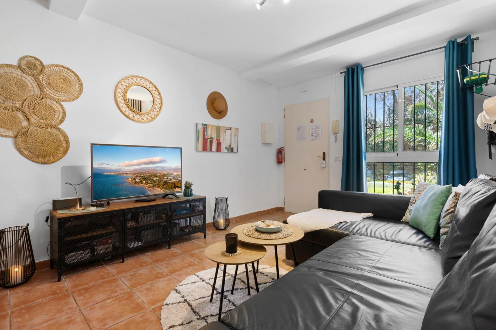 Beachfront Calahonda Apartment By Costarentals - Ref 89 Sitio de Calahonda Εξωτερικό φωτογραφία